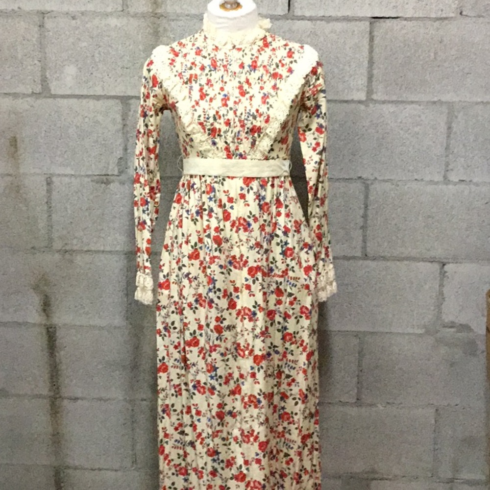 Said Fifth Avenue Vintage Prairie Dress